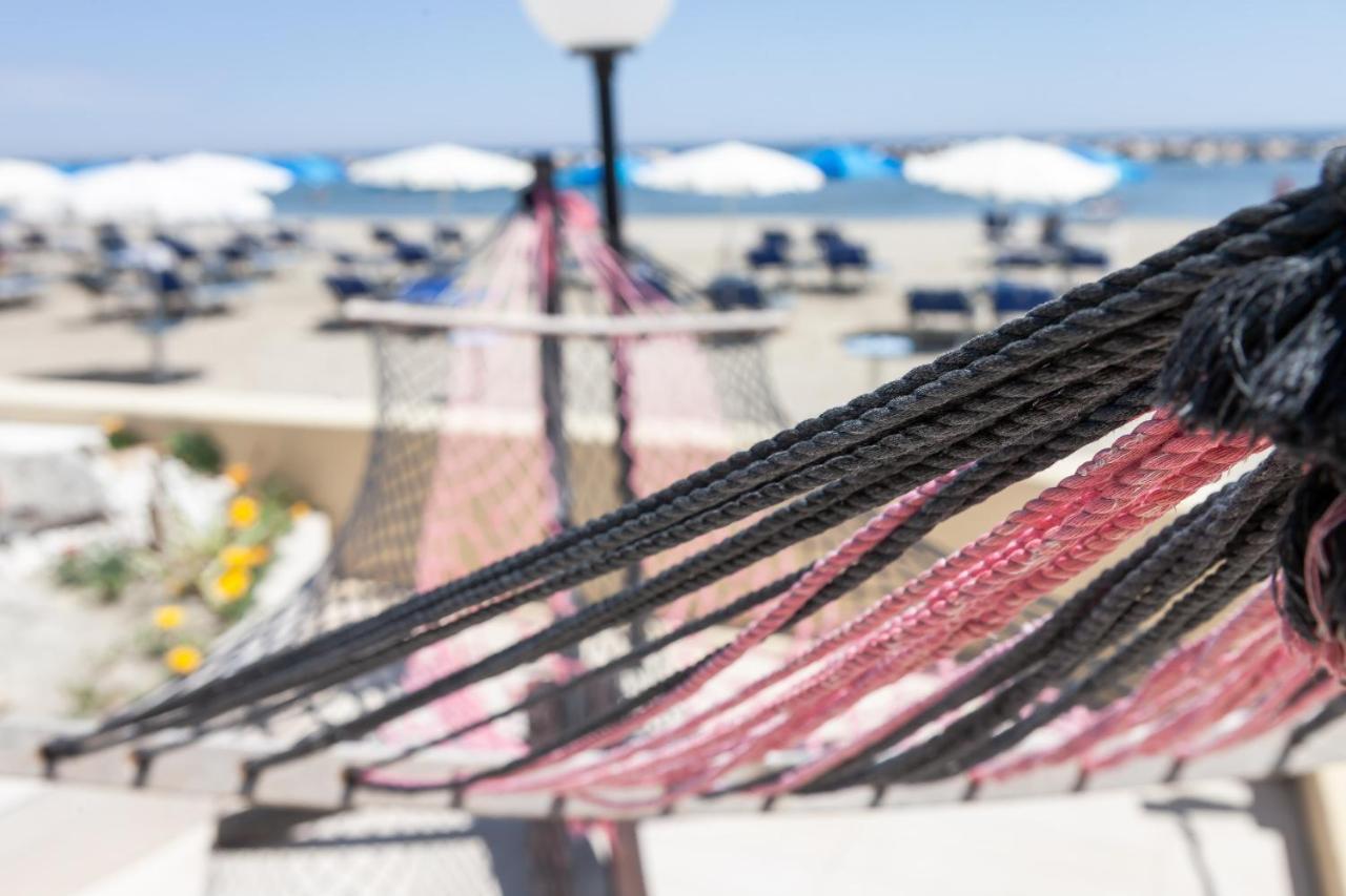 Hotel Primavera Sul Mare Lido Di Savio Exteriör bild