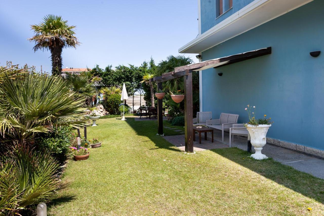 Hotel Primavera Sul Mare Lido Di Savio Exteriör bild