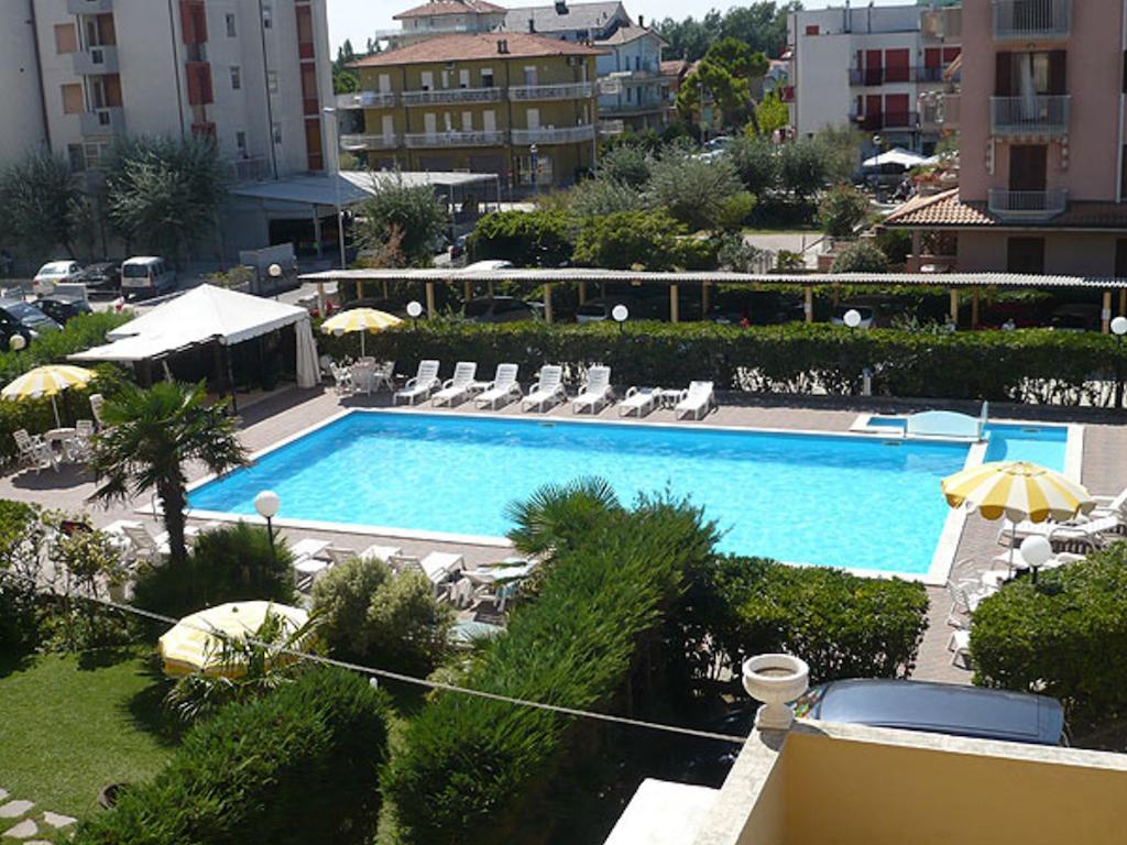 Hotel Primavera Sul Mare Lido Di Savio Exteriör bild